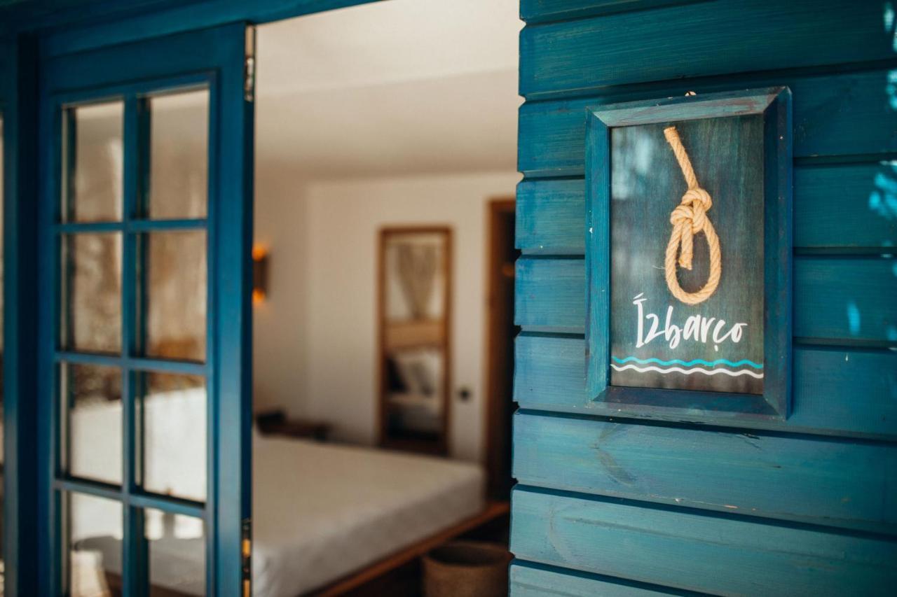 Bueyuekada Loc'Ada Hotel Adalar Bagian luar foto
