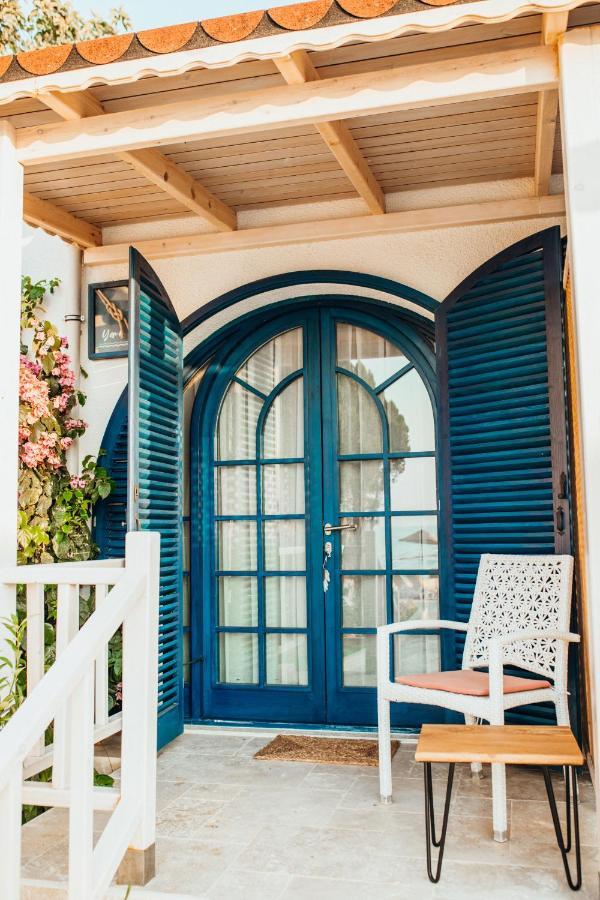 Bueyuekada Loc'Ada Hotel Adalar Bagian luar foto