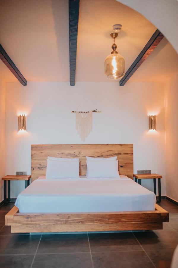 Bueyuekada Loc'Ada Hotel Adalar Bagian luar foto