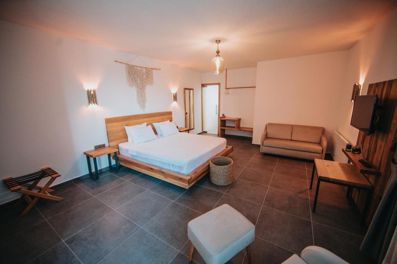 Bueyuekada Loc'Ada Hotel Adalar Bagian luar foto