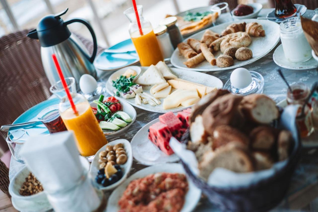 Bueyuekada Loc'Ada Hotel Adalar Bagian luar foto