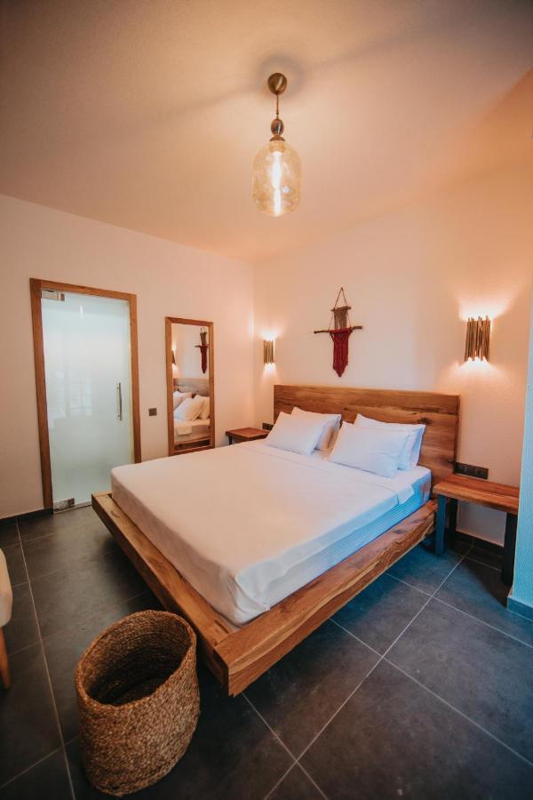 Bueyuekada Loc'Ada Hotel Adalar Bagian luar foto